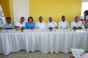 Gobierno deja iniciado los trabajos de titulación en Distrito Municipal de Chirino, Monte Plata