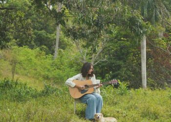María Cerdeiros lanza su canción “Vuelves a mí”