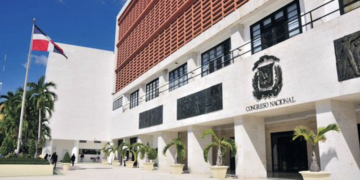 Gobierno somete al Congreso Nacional un proyecto de presupuesto reformulado