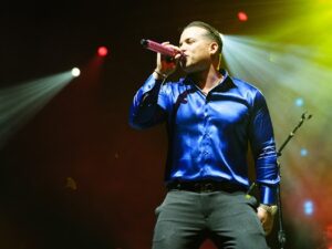 Blachy estrena su nuevo tema musical “Hola qué tal” y anuncia su gira por Europa