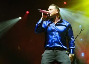 Blachy estrena su nuevo tema musical “Hola qué tal” y anuncia su gira por Europa