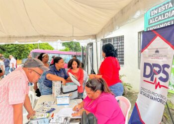 Diputado Juan Bolívar Cuevas lleva jornadas de salud en Los Ríos y Villa Jaragua