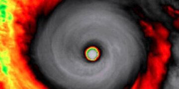 Melissa se convierte en huracán categoría 5; seguirán las lluvias por tres días