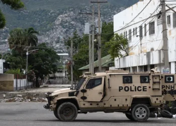 Tiroteo en los alrededores del Palacio Nacional de Haití obliga a evacuar a ministros