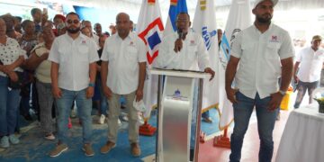 Más de 6 mil personas serán beneficiadas con títulos de propiedad en SDO