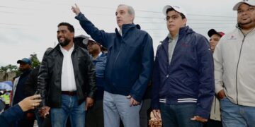 Abinader supervisa funcionamiento de la cañada Villa Linda