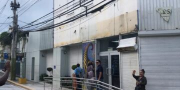 Oficina de Banreservas en Salcedo reanuda sus operaciones tras colapso de fachada