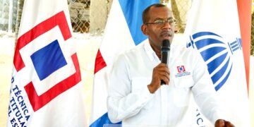 Inician proceso de titulación en cinco sectores de El Carril de Haina, provincia San Cristóbal