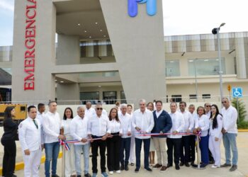 Abinader entrega Hospital Regional Universitario Dr. Ángel María Gatón, en SFM