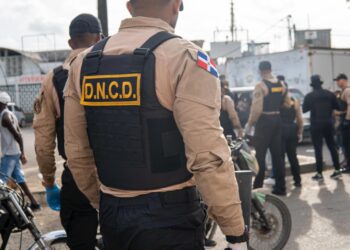 Allanamientos en Capotillo: Ocupan 5,201 gramos de drogas, arrestan a 10 personas y buscan a otros