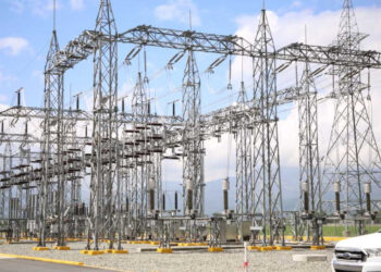 Restablecen la electricidad en el país tras un apagón general; abastecen el 96% de la demanda