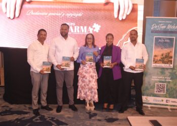 Grupo Sarma presenta las guías turísticas de los destinos El Seibo y Miches