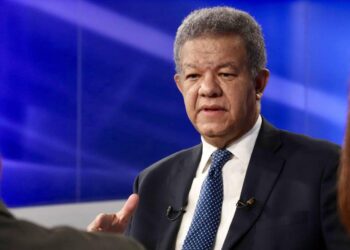 Leonel en favor de los trabajadores: “el salario no debe ser botín del fisco”