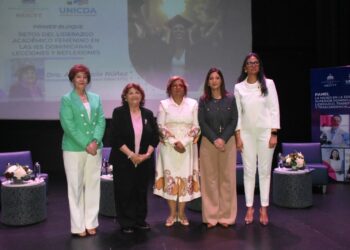 MESCyT y UNICDA celebran panel sobre el liderazgo y trascendencia de la mujer en la educación superior dominicana