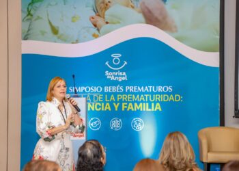Simposio de Fundación Sonrisa de Ángel reune a nueve especialistas en salud neonatal y materna