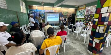 Edeeste recorre sector Capotillo previo a trabajos de rehabilitación de redes