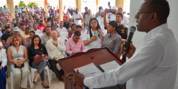 Gobierno impacta a 2 mil personas con nuevo proyecto de titulación en Higüey