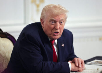 Trump insiste en que los ataques en territorio venezolano comenzarán "muy pronto"