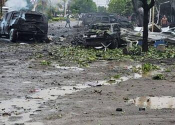 Dos muertos y siete heridos en México tras explosión de un "coche bomba"
