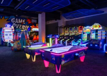 Inauguran Dave & Buster’s, un nuevo centro de entretenimiento en la ciudad