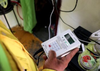 Edeeste proyecta incorporar 10 mil clientes con servicio Prepago en 2026