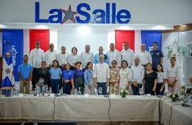 Ministro de Educación juramenta Mesa de los Cinco Pilares en la Regional 12 de La Altagracia y El Seibo