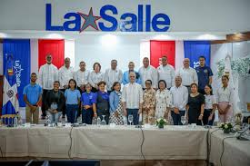 Ministro de Educación juramenta Mesa de los Cinco Pilares en la Regional 12 de La Altagracia y El Seibo