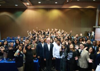 Minerd felicita a la juventud dominicana en su día nacional