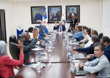 ISFODOSU abre proceso de postulación para rector 2026-2030 bajo criterios de mérito y transparencia