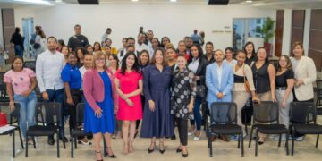 UFHEC realiza charla sobre prevención de la conducta suicida