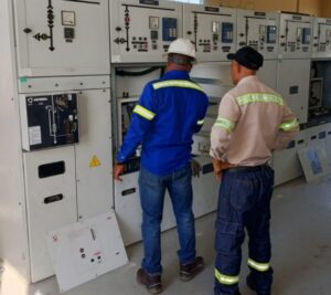 EDEEste informa interrupciones en el servicio eléctrico en sectores de Boca Chica por falla en subestación