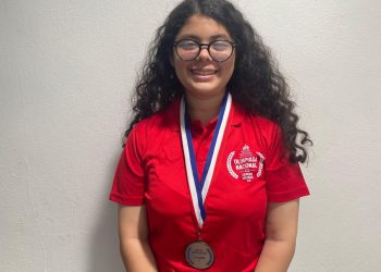 Estudiante dominicana alcanza tercer lugar nacional en Olimpiadas de Ciencias Sociales