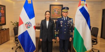 Ministra Faride Raful encabeza traspaso de mando y posesiona a Ernesto Rodríguez García como director general de la Policía Nacional