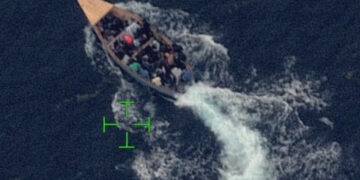 Repatrían a migrantes dominicanos y haitianos detenidos en aguas de Puerto Rico