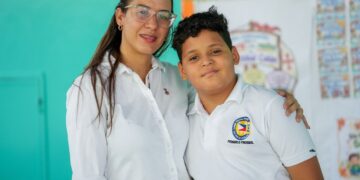Reconocen alumnos dominicanos como "Estudiantes de la Semana" por destacarse en olimpiadas nacionales e internacionales