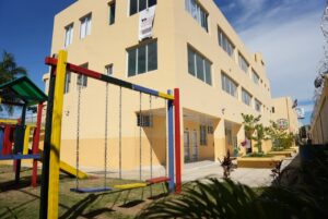 Estudiantes y comunitarios valoran mejoras en Politécnico San Vicente de Paúl entregado por el Gobierno